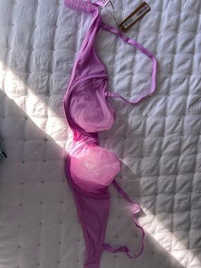 SKIMS Sheer Mesh Underwire Bra - Pink